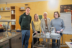 Für die Organisation des Mittagstisches haben sich Christian Uti (Begleitender Dienst), Lena Holtschulte, Brigitte Klausmeier und Silke Webbeler eingesetzt.