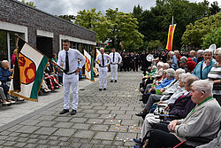 Der traditionelle Fahnenschlag des Schützenvereins ist jedes Jahr ein Highlight.